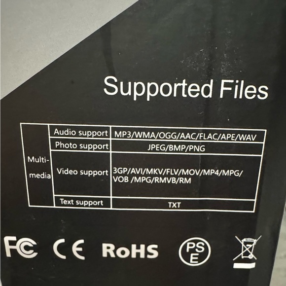 LED Projector new in the box - Picture 4 of 4